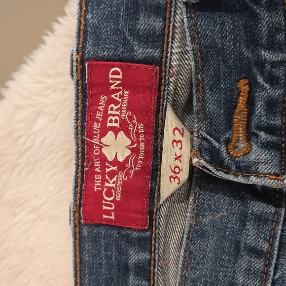 Lucky Brand Men's Jean's - Picture 10 of 16